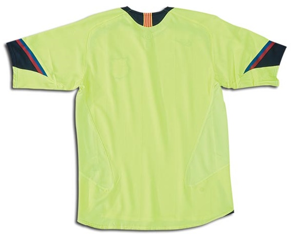 Camiseta de FC Barcelona tercera verde de 2006-2007, vista espalda