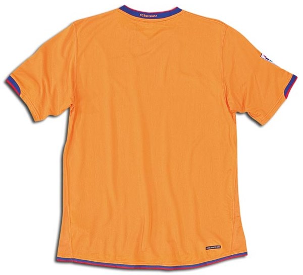 Camiseta de FC Barcelona visitante naranja de 2006-2007, vista espalda