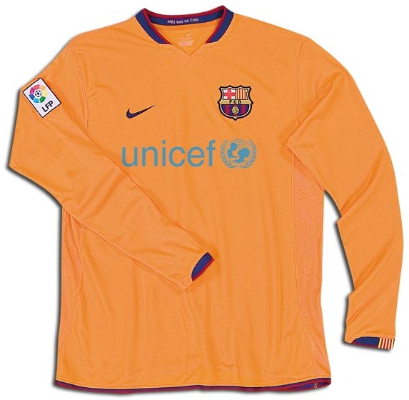 Camiseta de FC Barcelona visitante naranja de 2006-2007, manga larga