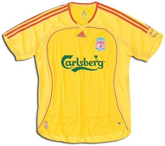 Camiseta de Liverpool visitante amarillo y rojo de 2006-2007